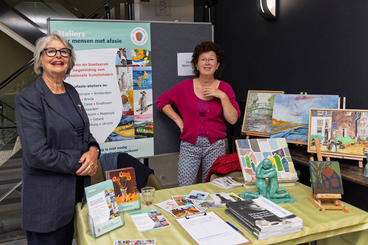 Ada en Mirriam op afasie congres_Edwin Kooren-small